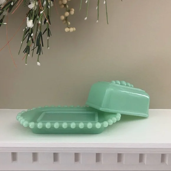 Relisted - Gorgeous Green Butter Dish With Lid 7” - Picture 4 of 10